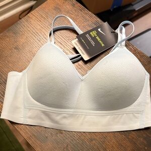 Nike Women's Indy Breathe BraSoft Blue Sports Bra XS